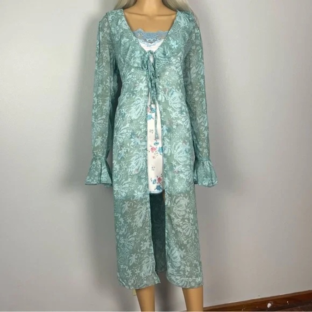 wild fable Sage Floral Lace-Trim Robe & Chemise Set - Mint Green